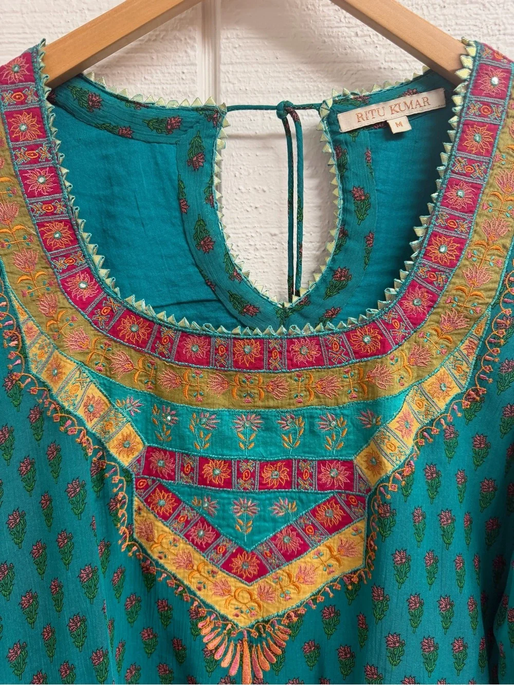 Ritu Kumar Embroidered Boho Tunic • Size Medium • Like New